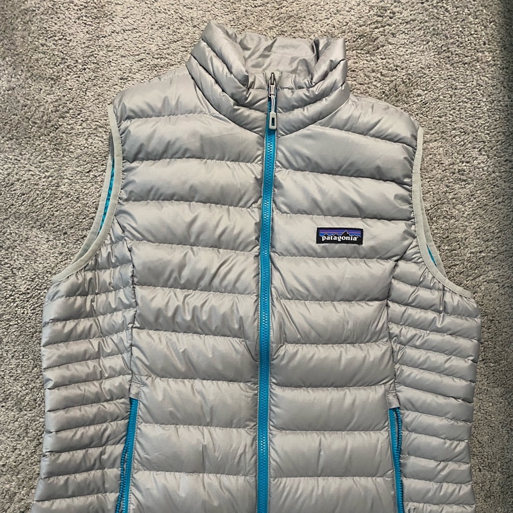 Women’s Patagonia puffer vest.